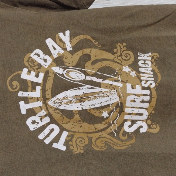 ✴️3 for $15: Turtle Bay Surf Shack Tee - Picture 2 of 8
